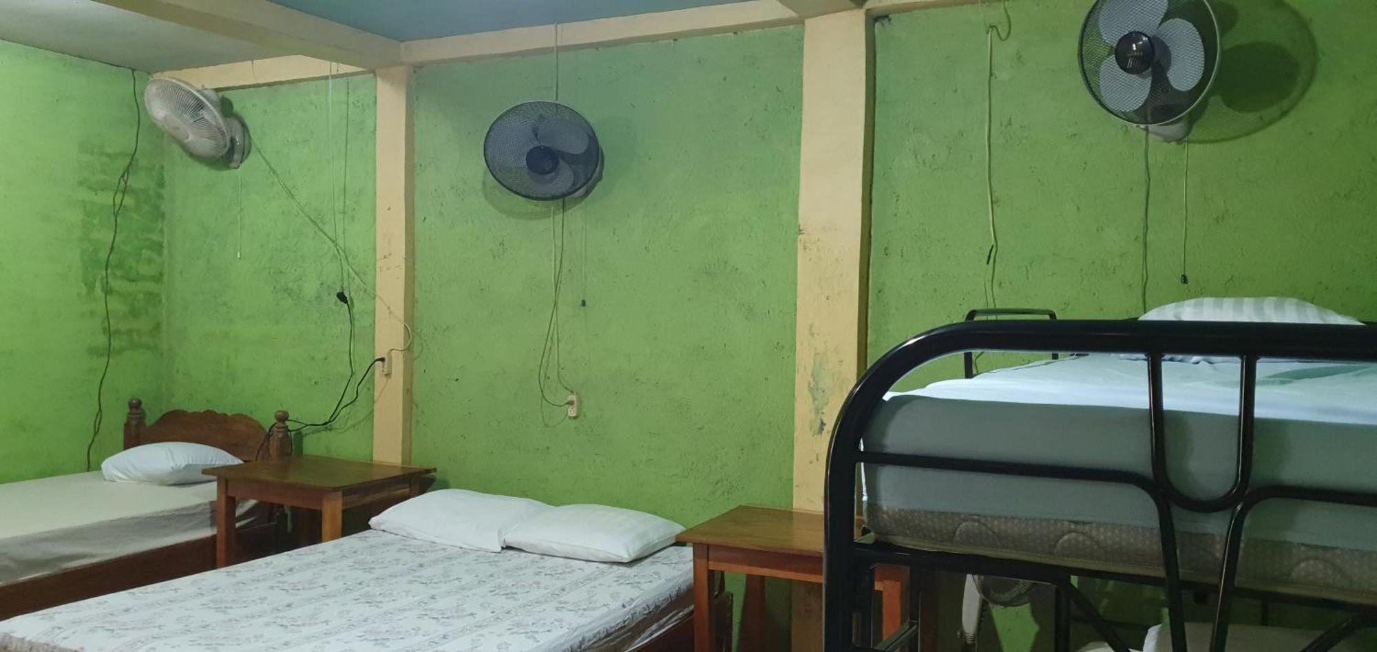 B&B, Family Run Homestay, Hospedaje La Penita Altagracia Zewnętrze zdjęcie