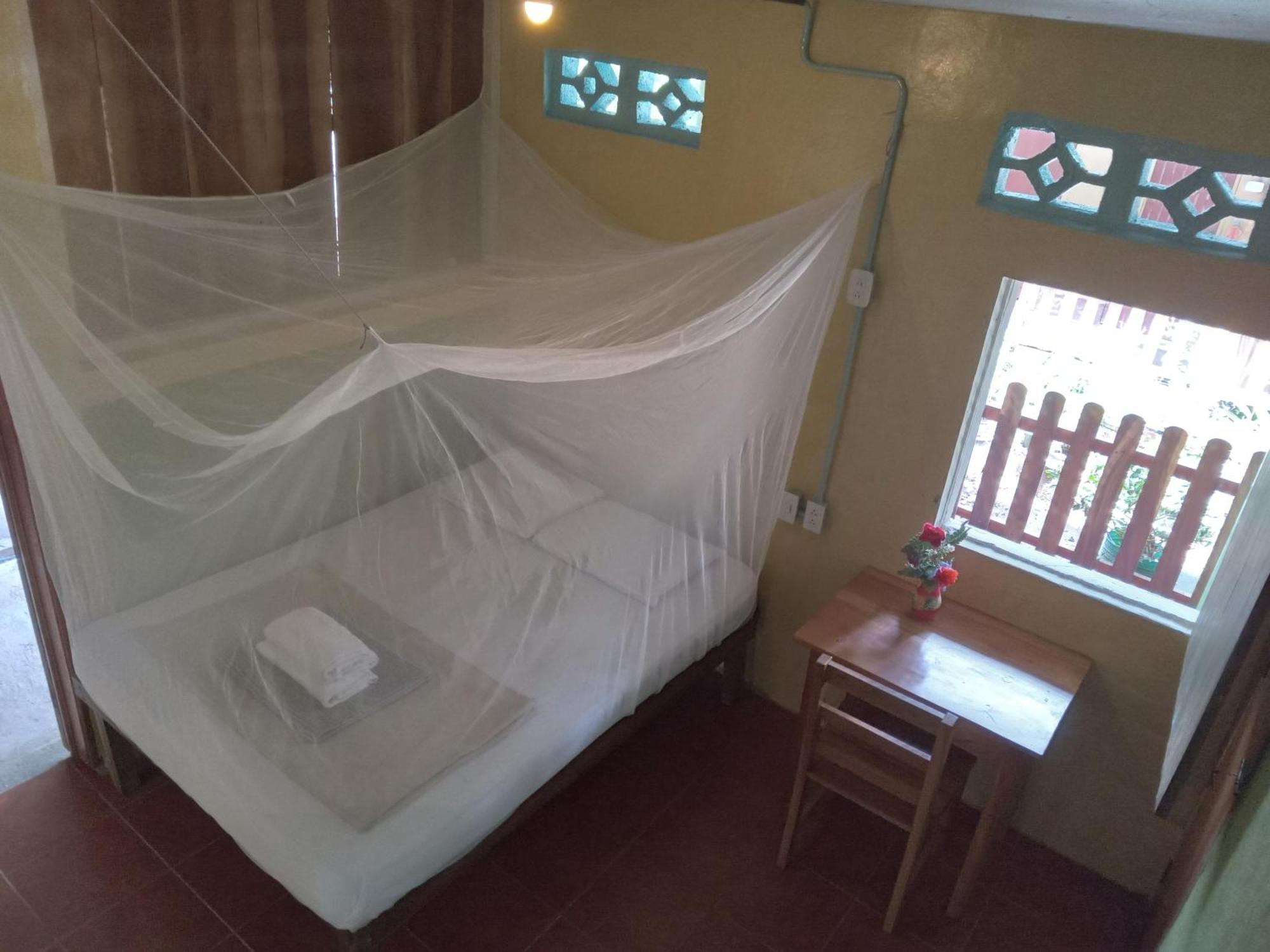 B&B, Family Run Homestay, Hospedaje La Penita Altagracia Zewnętrze zdjęcie