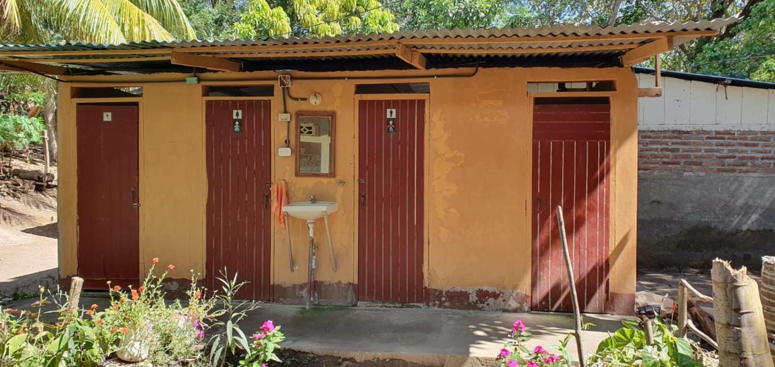 B&B, Family Run Homestay, Hospedaje La Penita Altagracia Zewnętrze zdjęcie